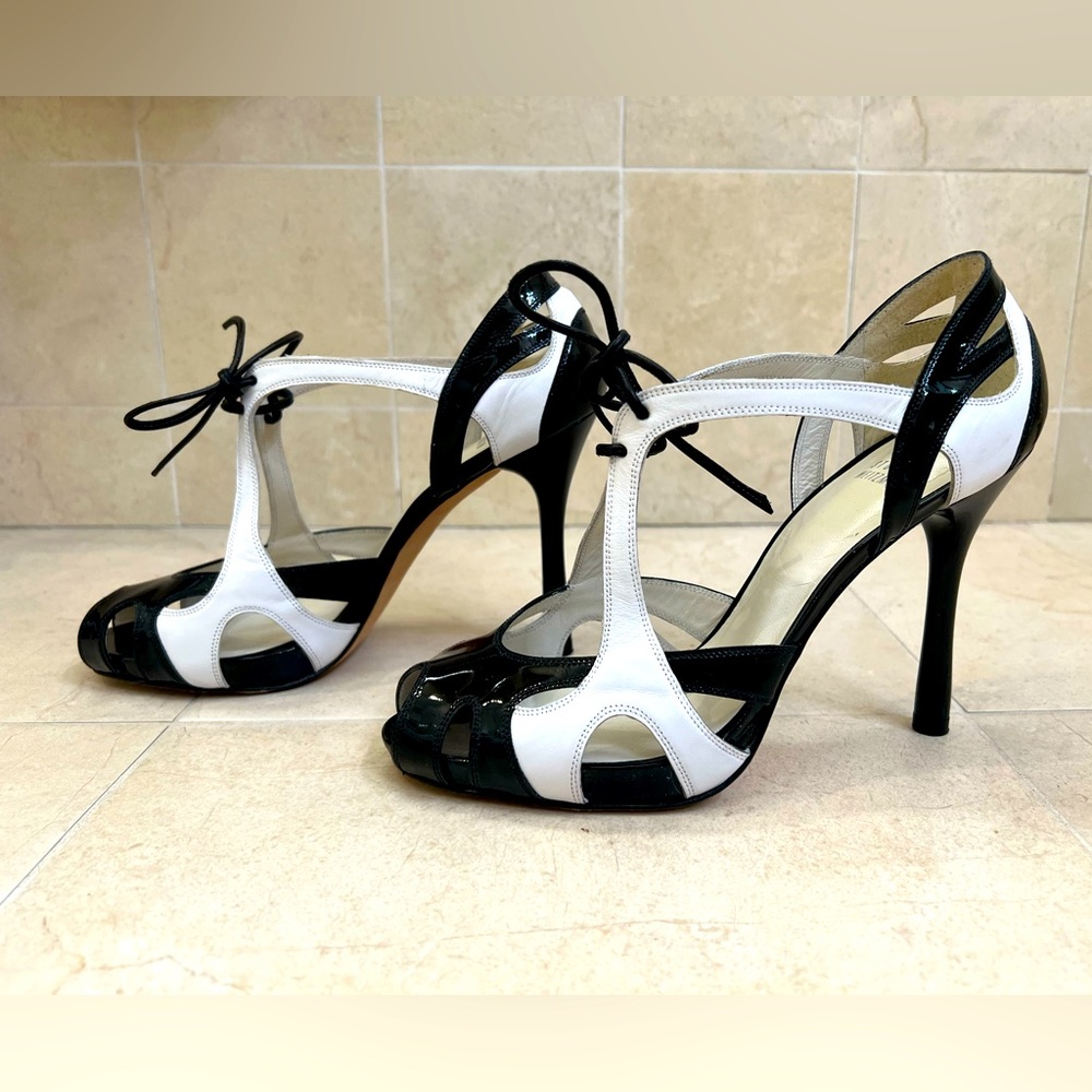 Stuart Weitzman “overall” -black patent